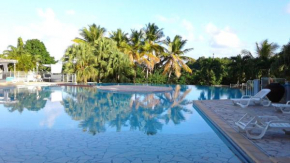 Appartement moderne à Saint-François 90 m² avec piscine partagée